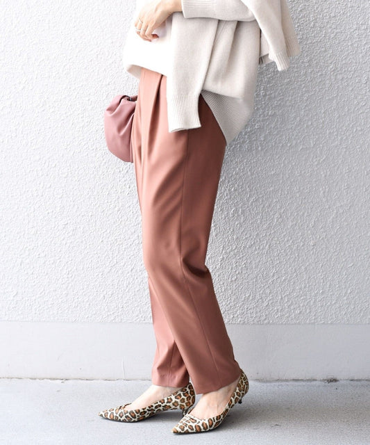 〈手洗い可能〉ストレッチテーパードパンツ