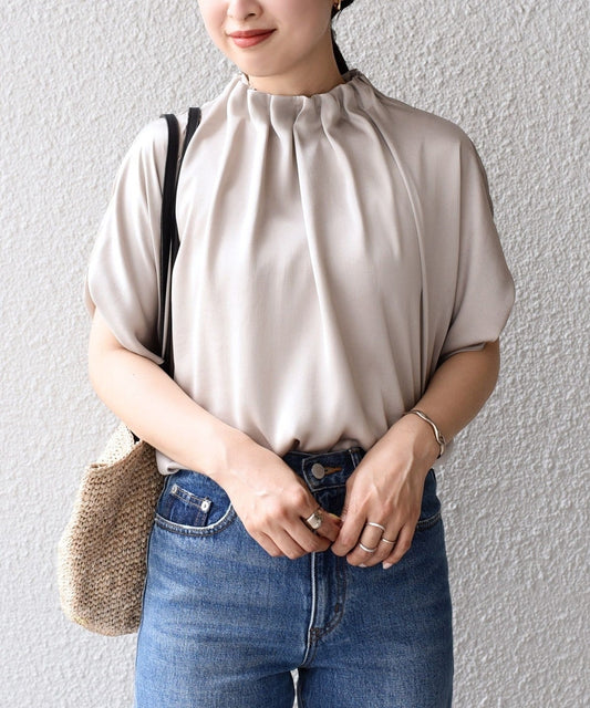 〈手洗い可能〉ネック ギャザー ソリッド ブラウス