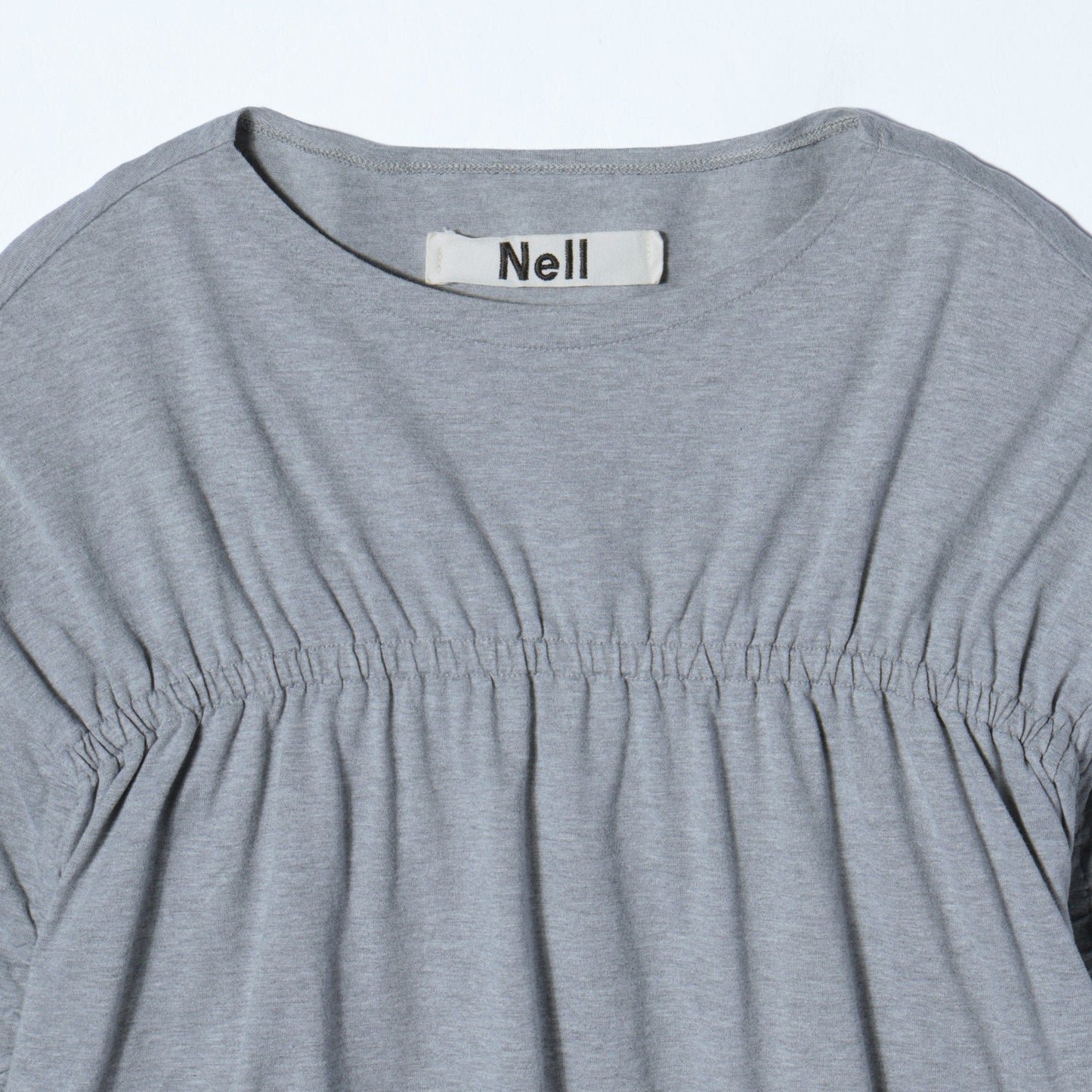【SHIPS別注】Nell:〈手洗い可能〉フロント ギャザー Tシャツ