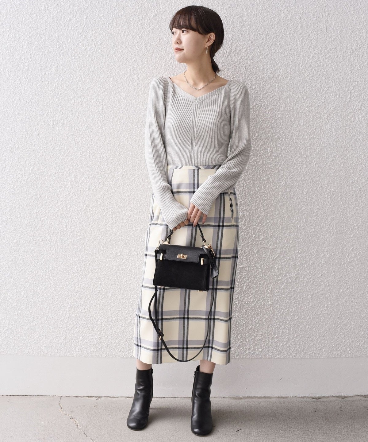 〈手洗い可能〉シルク ブレンド スクエア リブ ニット