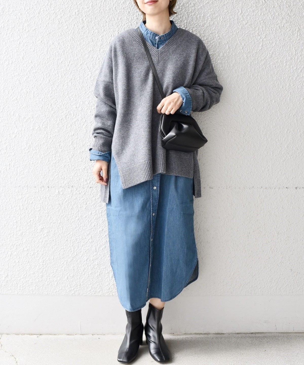 〈手洗い可能〉Vネックサイドスリットビッグプルオーバー