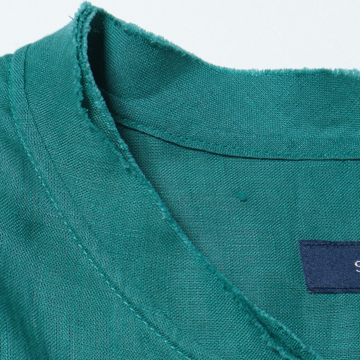 〈手洗い可能〉テレデランカットオフカラーシャツ