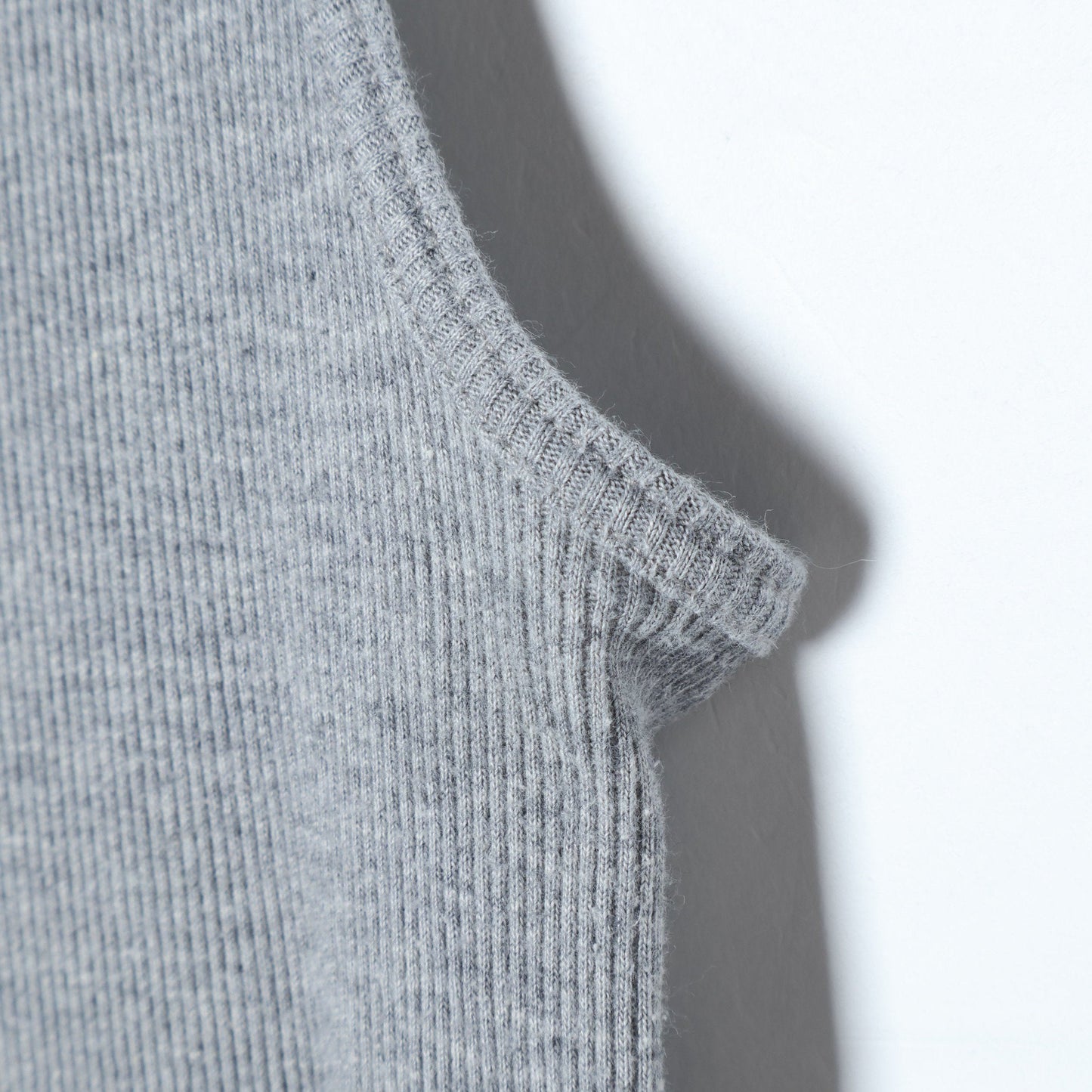 SHIPS:PERUVIAN COTTON TANK TOP