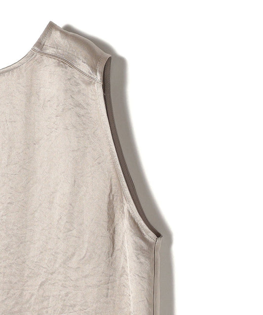 〈手洗い可能〉サテン ノースリーブ ブラウス