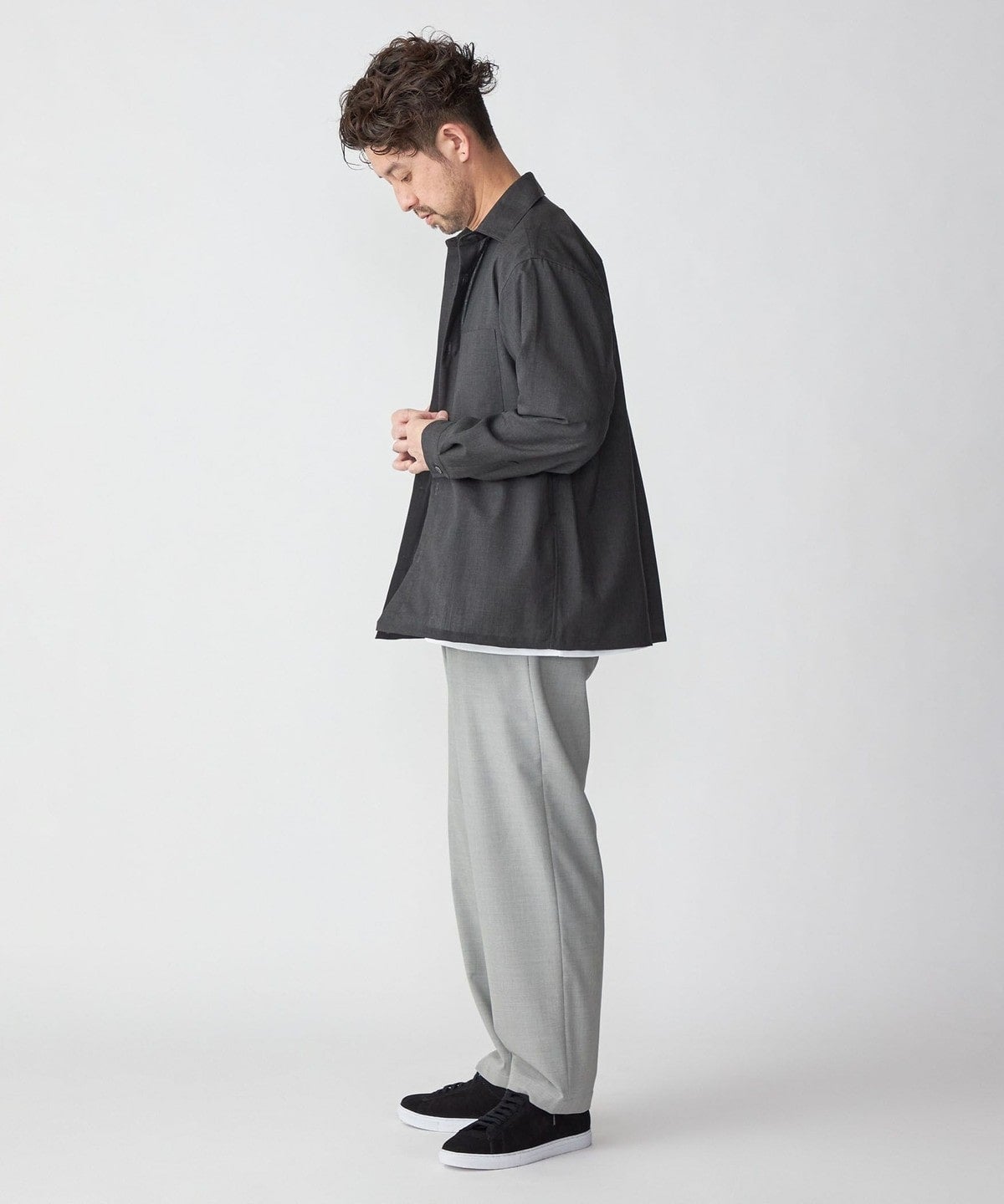 SHIPS:〈洗濯機可能〉TECH PLUS(R) WOOL リラックスフィット レギュラーカラーシャツ