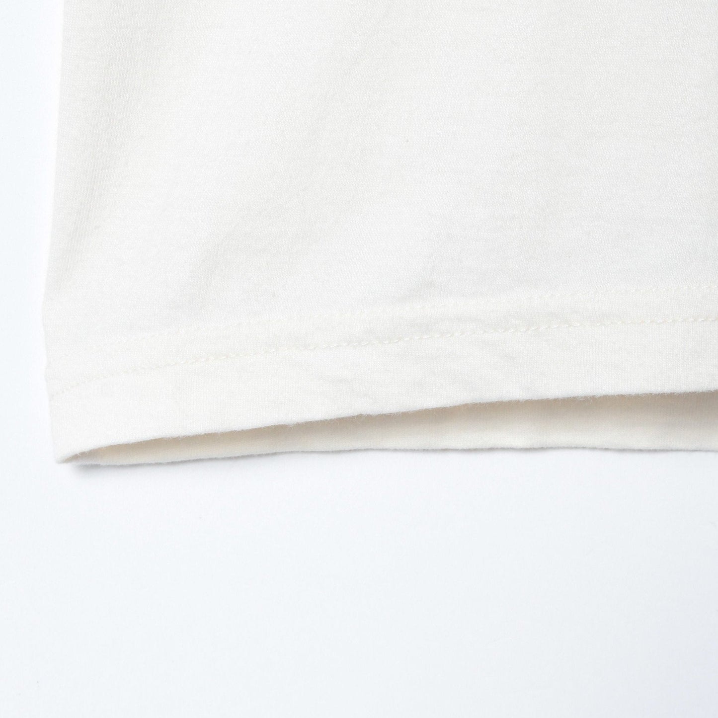 A PRICELESS WAY:Tシャツ/カットソー