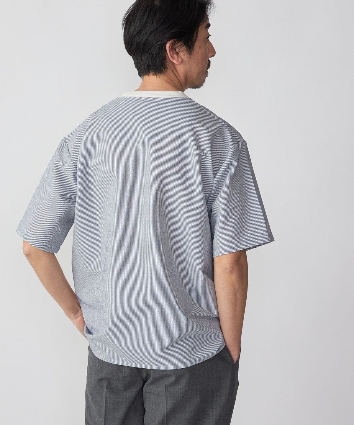 SHIPS: COOLMAX(R) シアサッカー ストライプ クルーネック Tシャツ