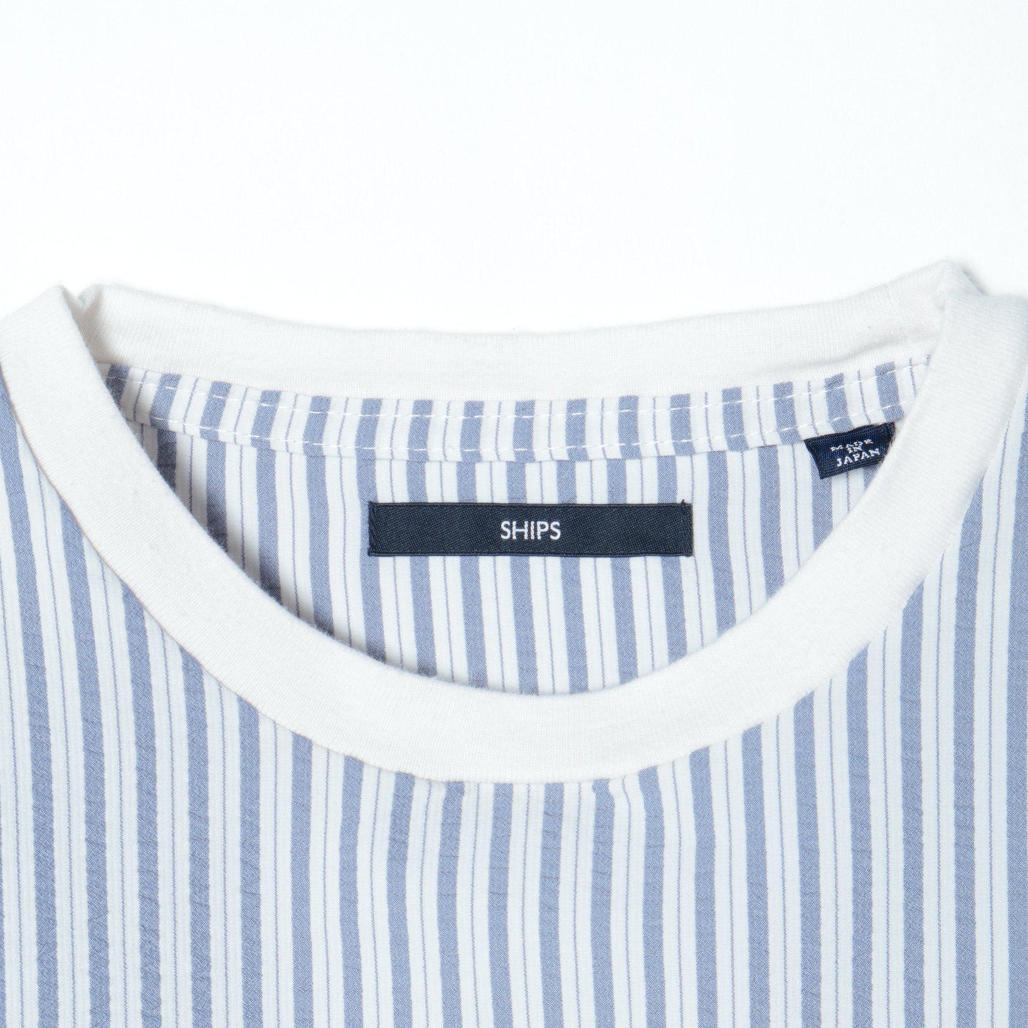 SHIPS: COOLMAX(R) シアサッカー ストライプ クルーネック Tシャツ