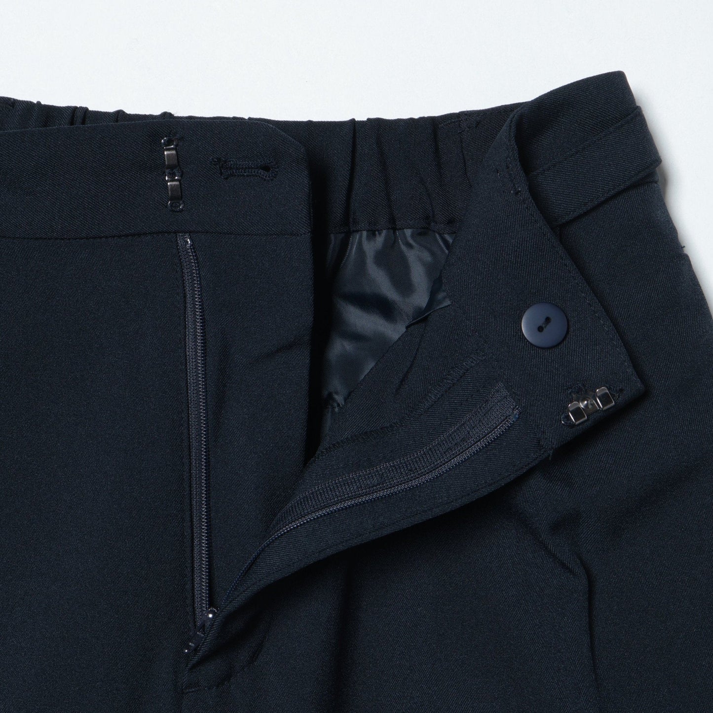 23:BELTED TAPERED PT