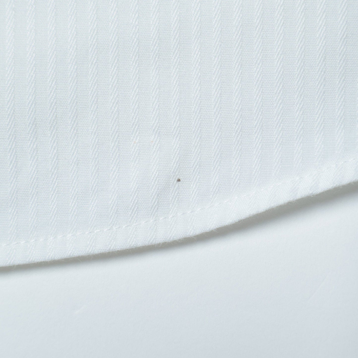 SHIPS:LON-ST REV DOBBY SEMI-WIDE