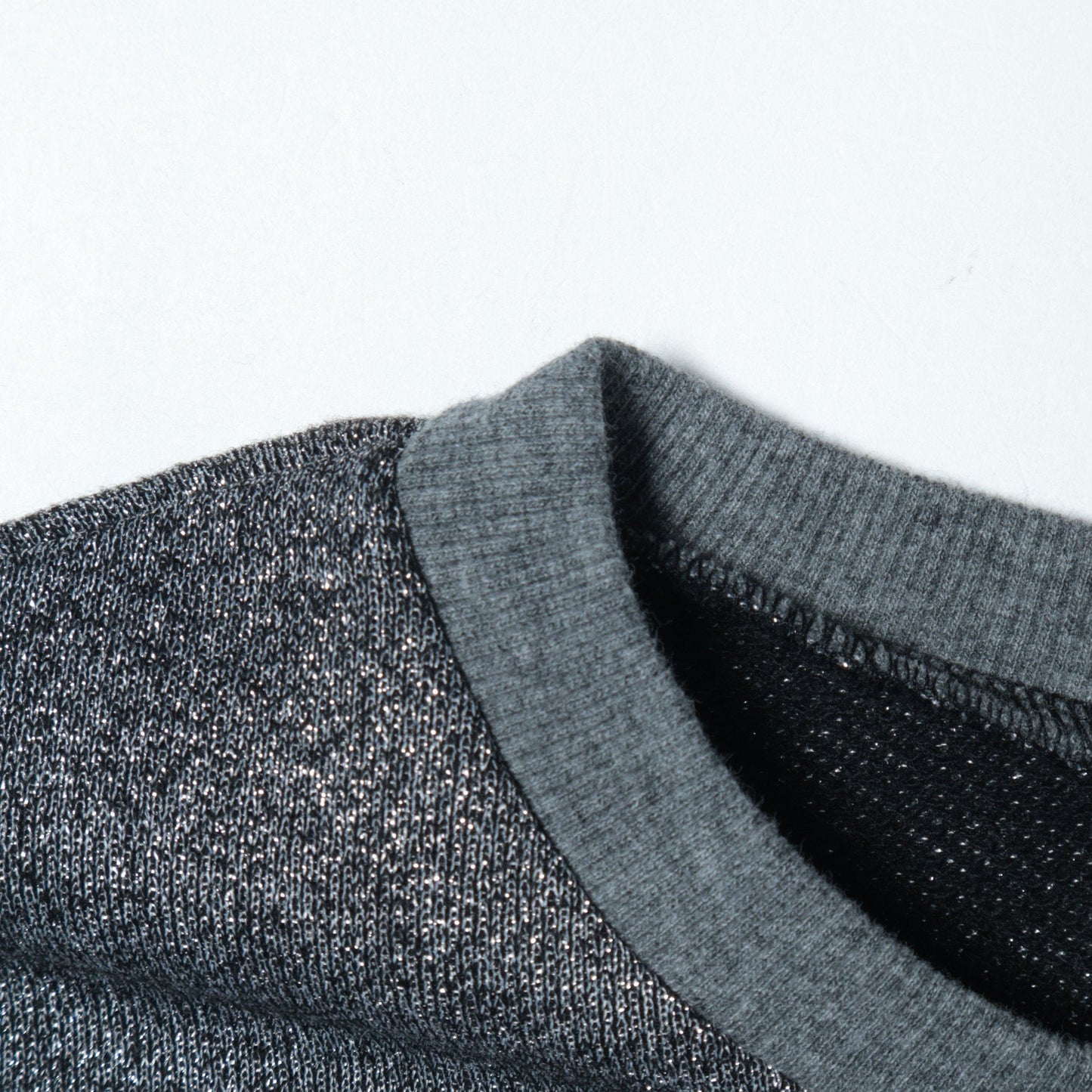 SHIPS any:〈手洗い可能〉ラメ 裏毛 クルーネック スウェット