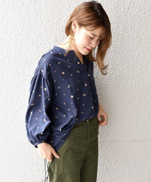 liflattie ships:コバナプリントプルオーバーブラウス