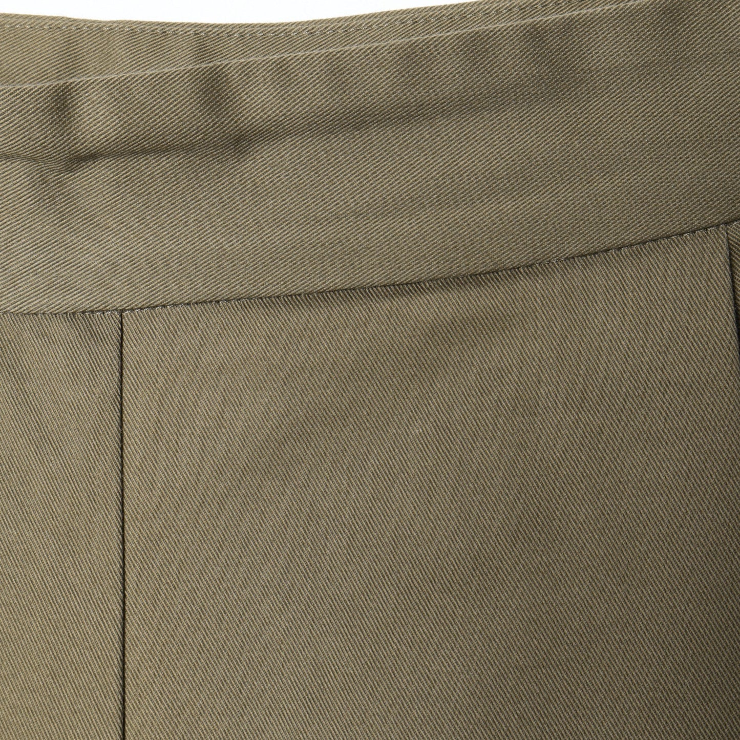 SHIPS:WIDE CROPPED PT OLIVE