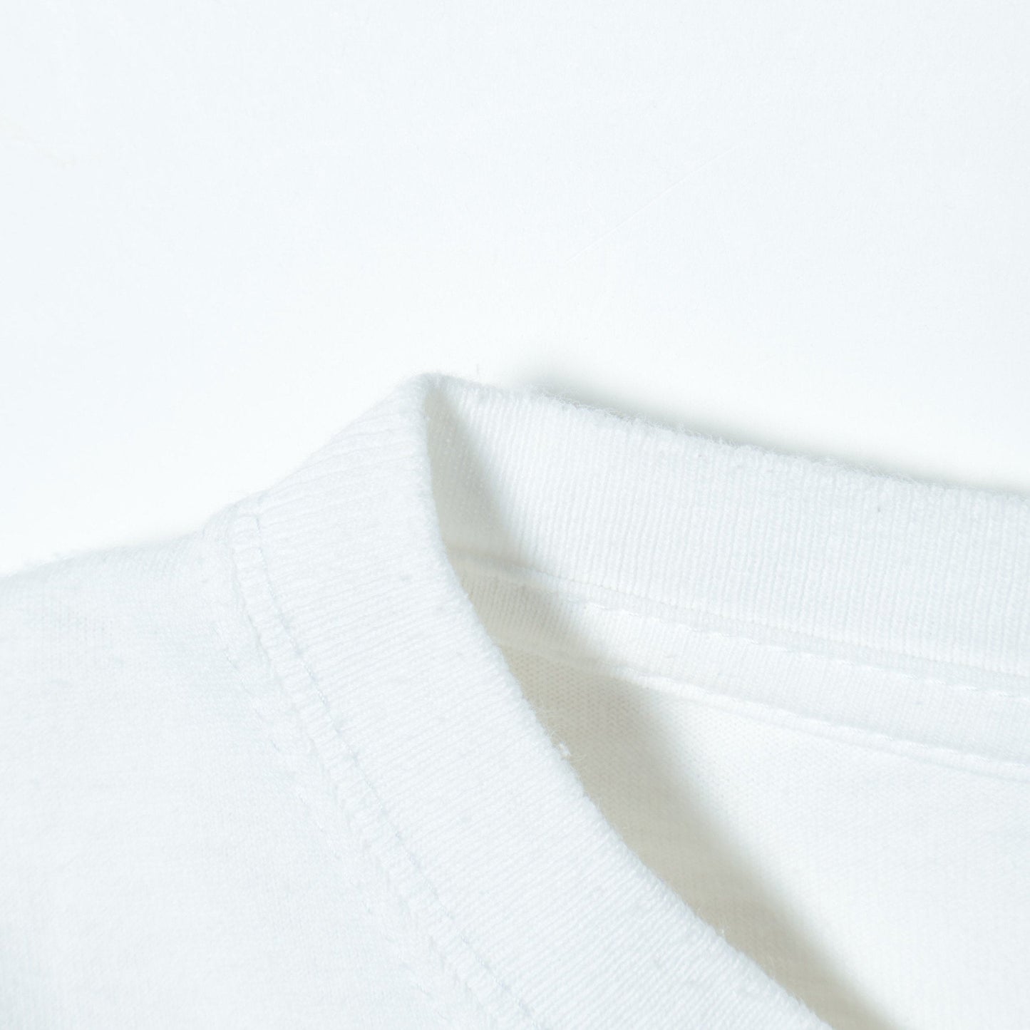 meyoco プリントクルーネックTEE