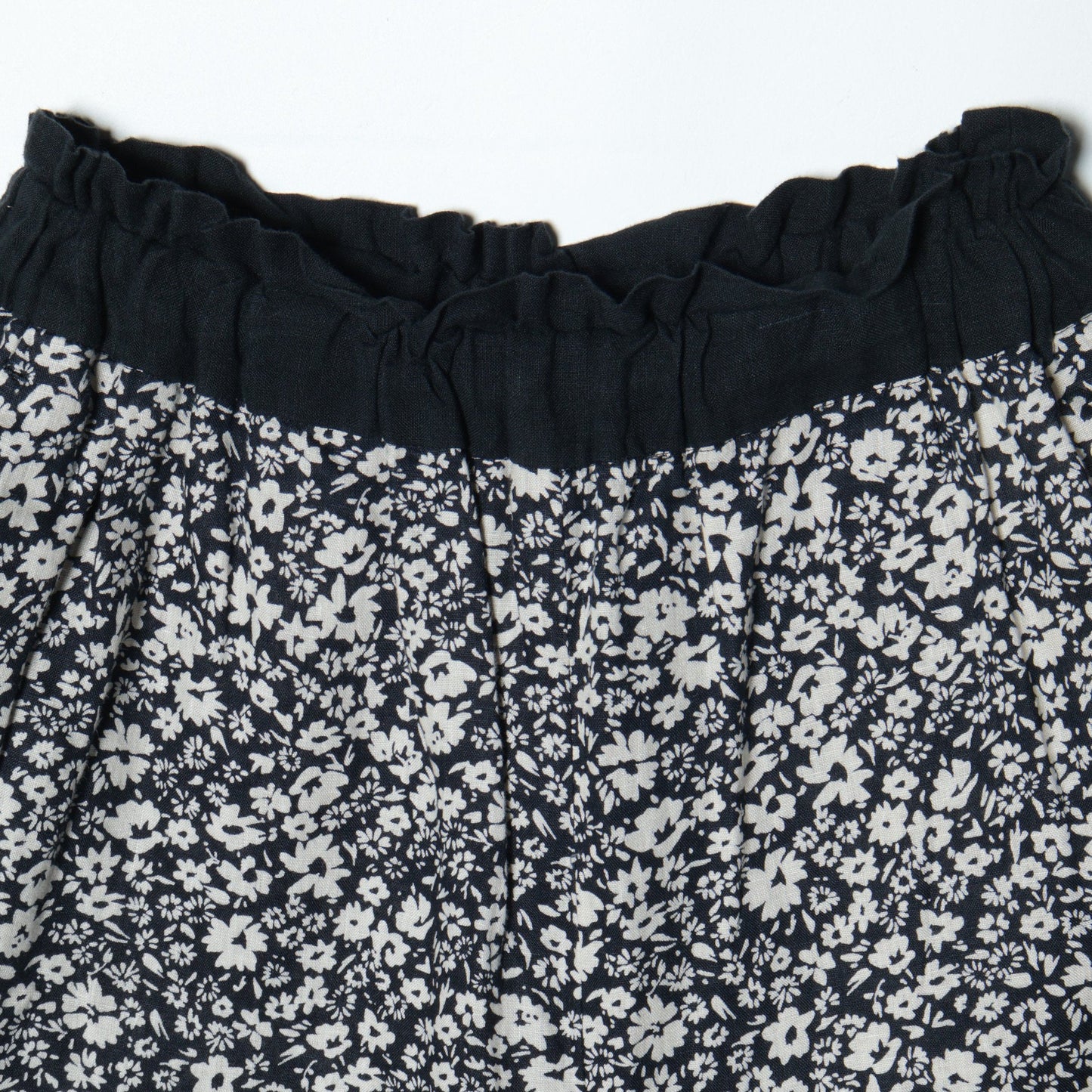NL:LNN FLOWER PT WIDE PT