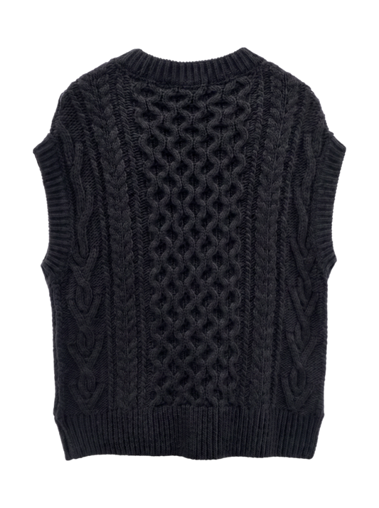 23:BILKY CABLE VEST