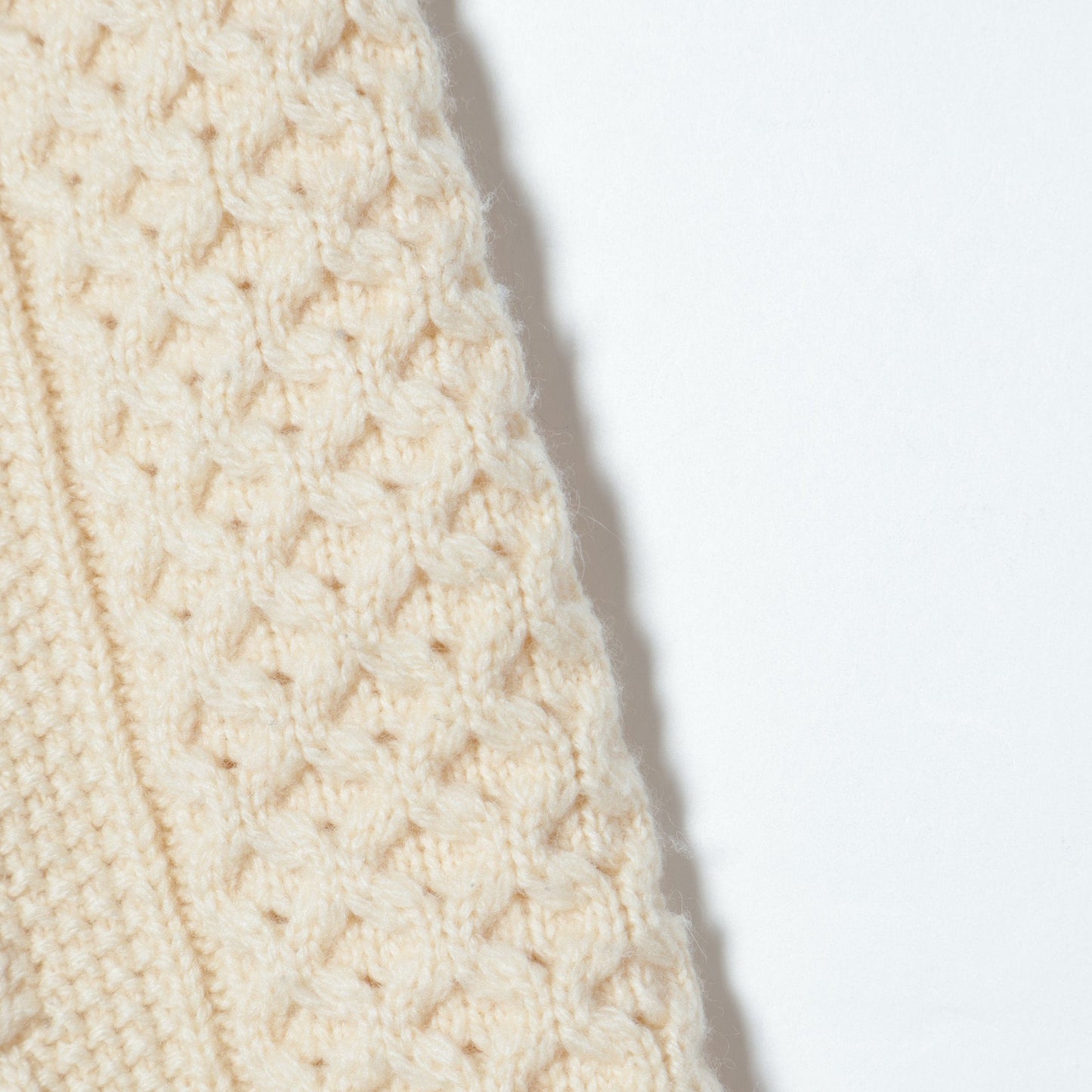 SHIPS:5GG LAMB ARAN C/N