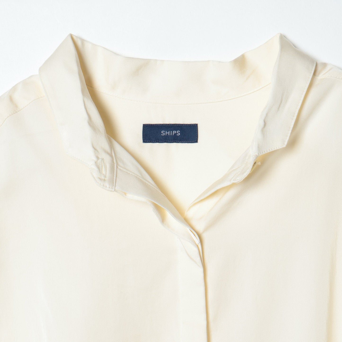 SHIPS:TENCEL TUCK S/S BL