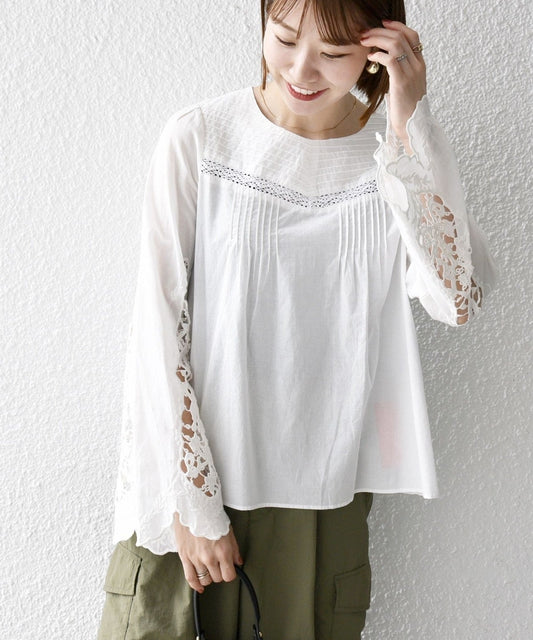 SHIPS any:〈洗濯機可能〉スカラップ カットワーク レース ピンタック ブラウス