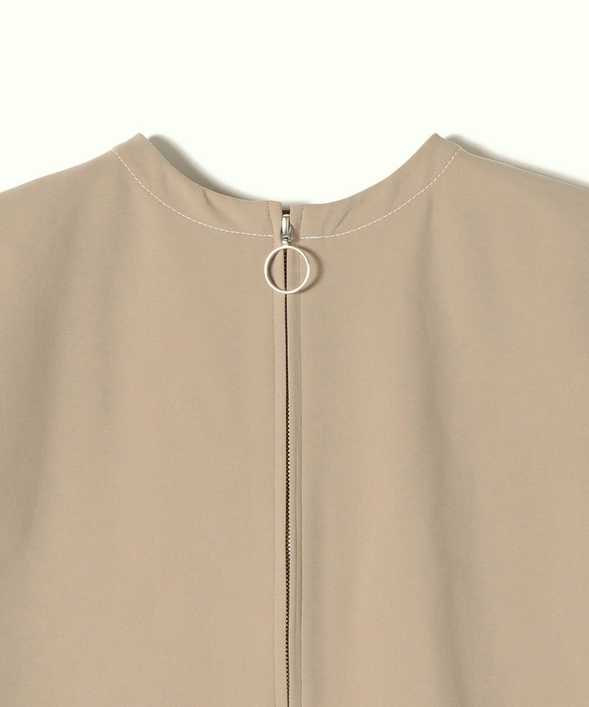 Wai+:バックフルジッププルオーバー