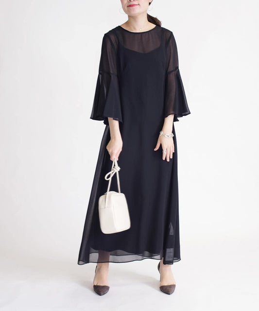 little black:シフォンフレアスリーブワンピース