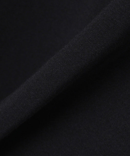 【SHIPS別注】THYARD: インレー ヘンリーネック Tシャツ