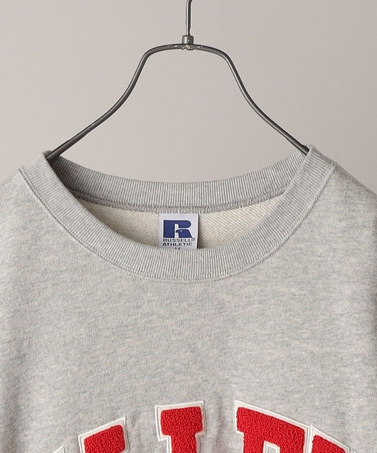 【WEB限定/SHIPS別注】RUSSELL ATHLETIC: カレッジ サガラ刺繍 スウェット