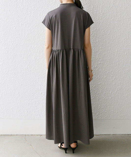 SHIPS any:〈洗濯機可能〉ロウ ギャザー スタンドカラー ワンピース