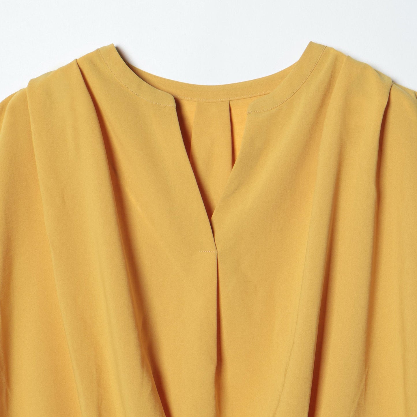 WDO:-0126FRONT TUCK S/S