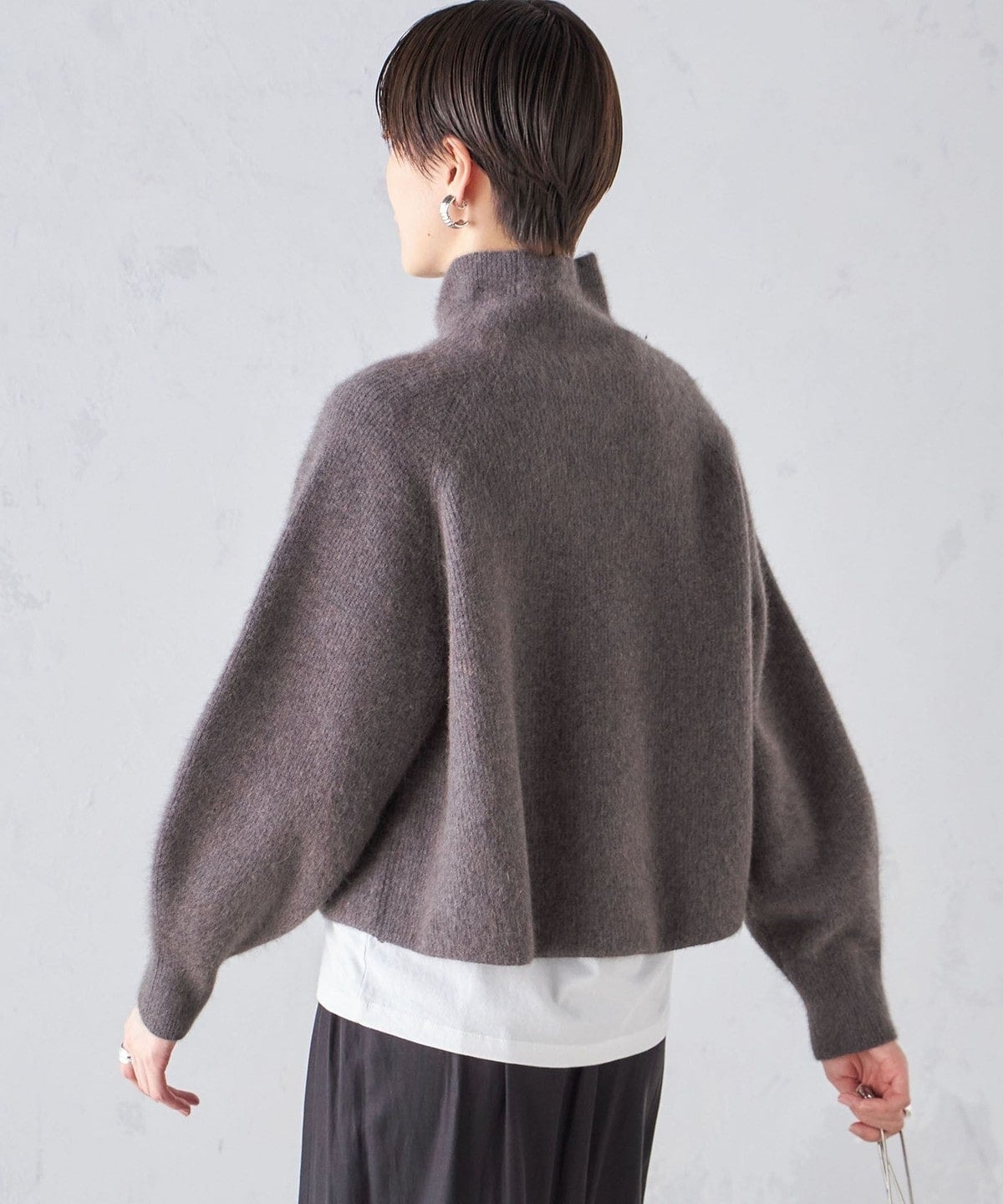 〈手洗い可能〉へアリー ハイネック プルオーバー