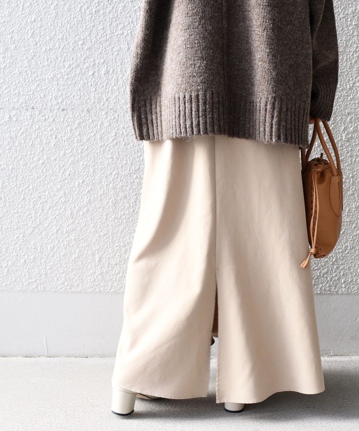 スリットロングスカート