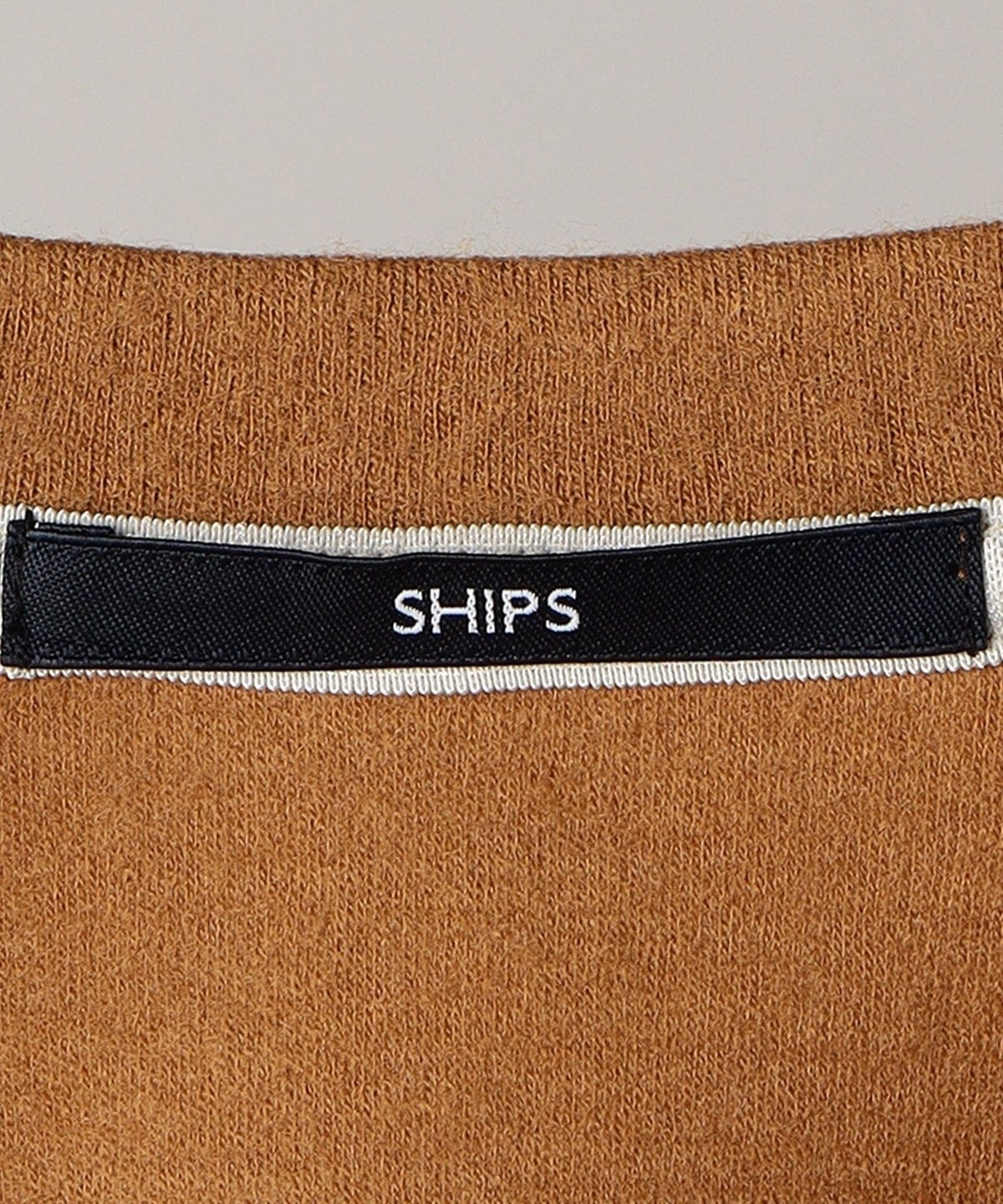 SHIPS: ボイルドウール Vネック カーディガン