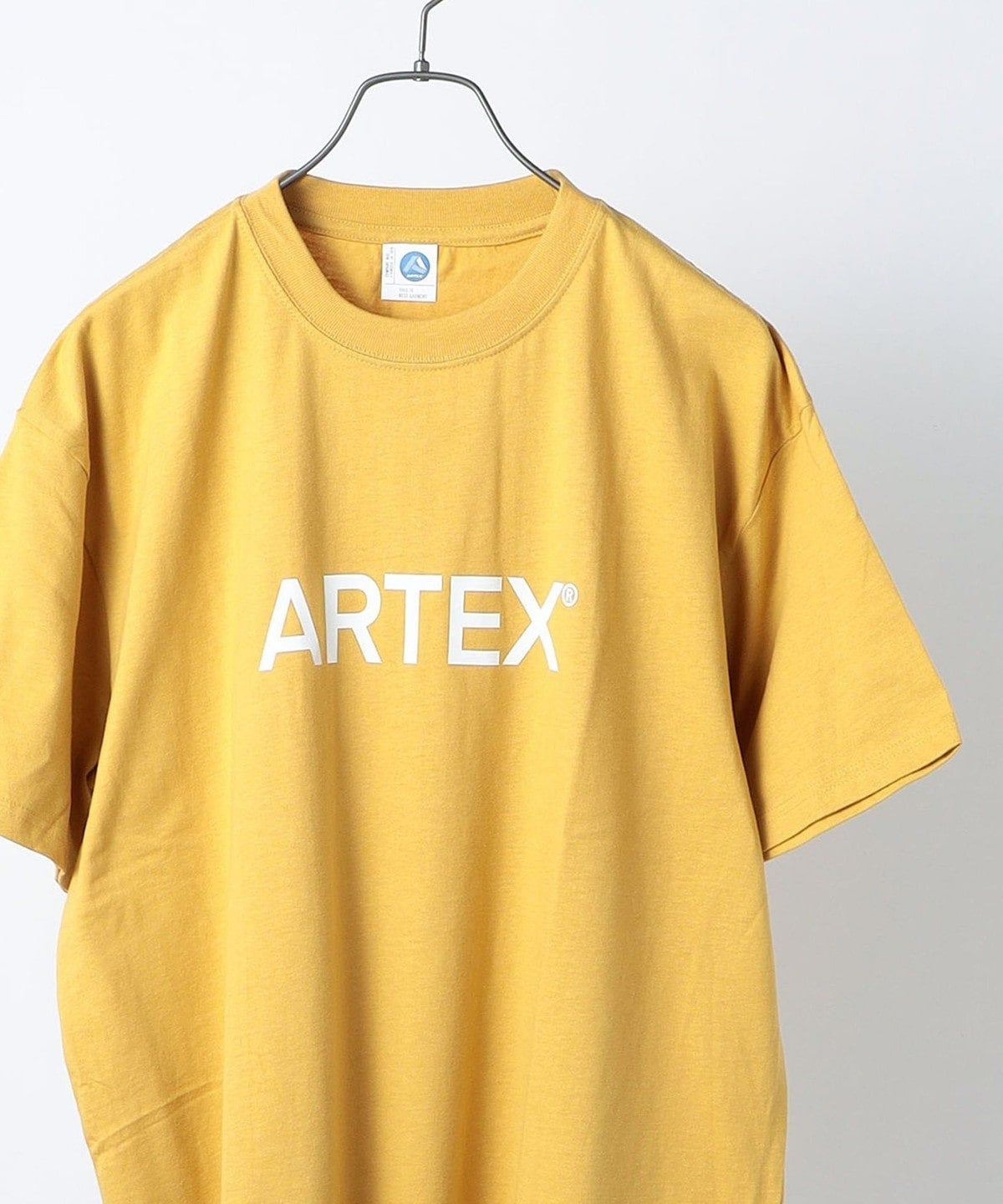 【SHIPS any別注】ARTEX: 【ユニセックス】プリント ロゴ 半袖 Tシャツ