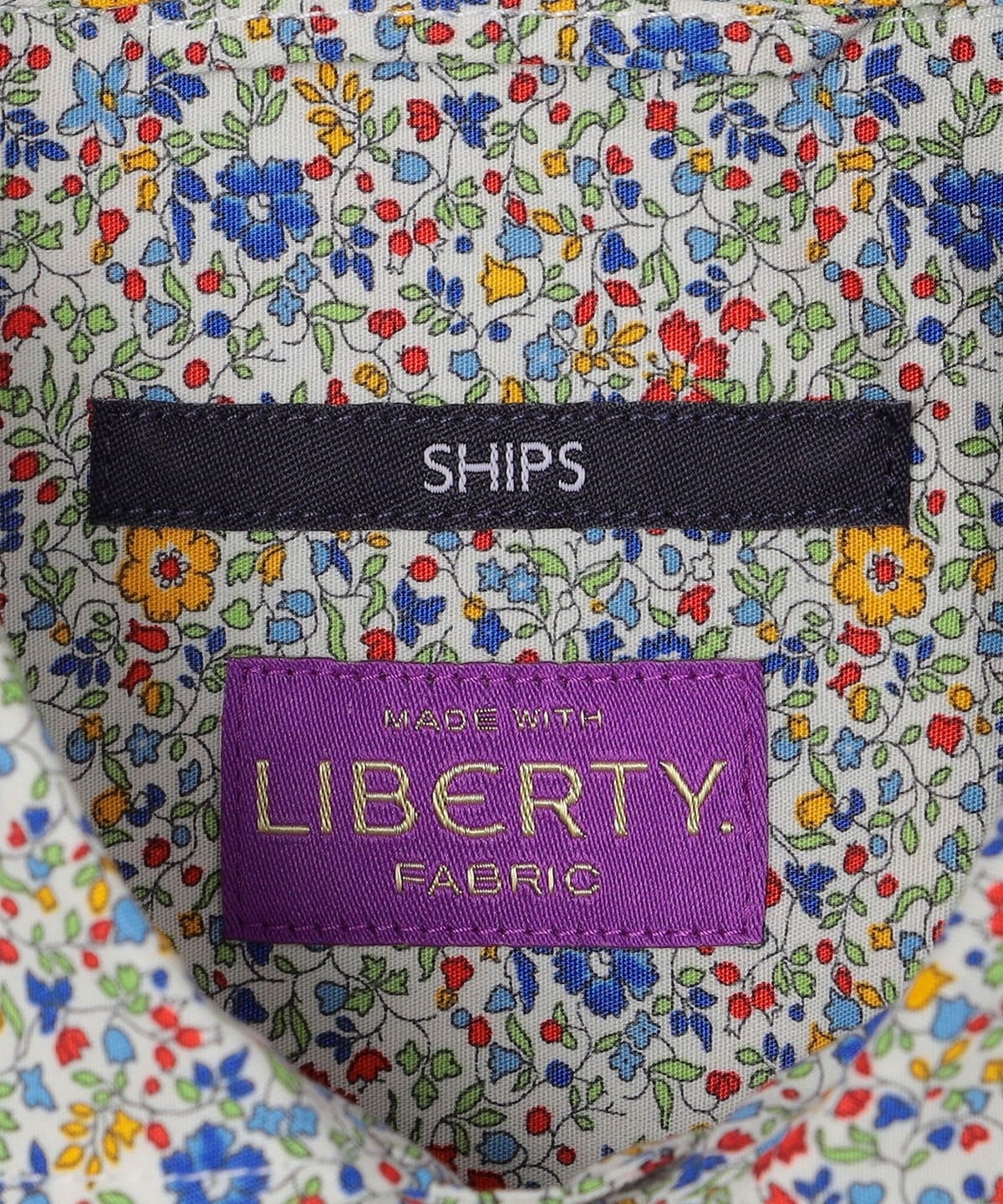 SHIPS: セミワイドカラー リバティプリント ロングスリーブ シャツ