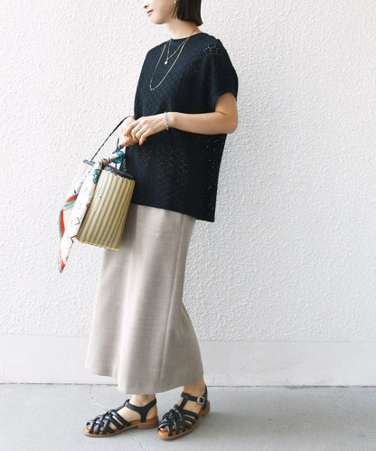 【WEB限定】〈手洗い可能〉アイレット クルーネック プルオーバー