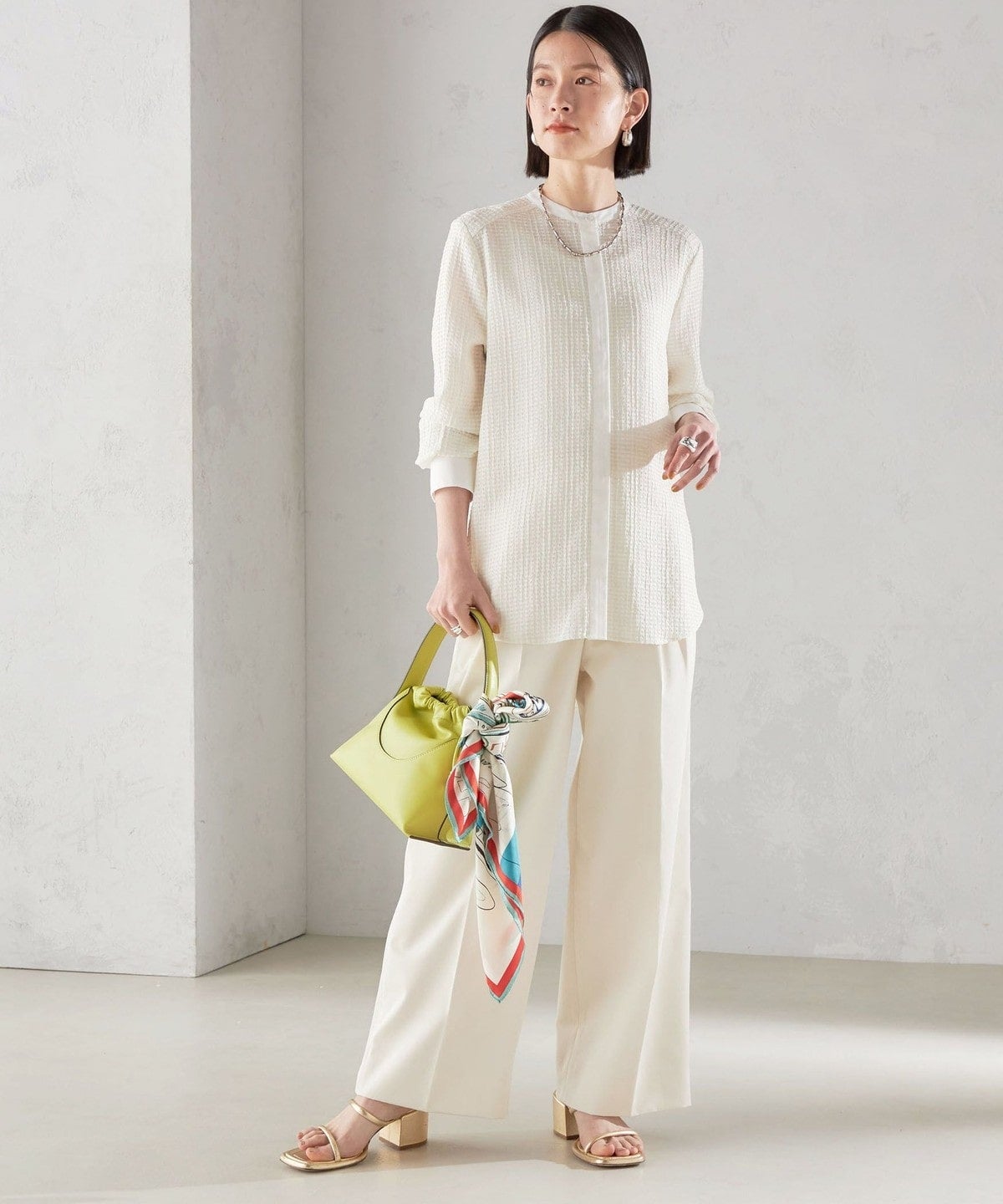 〈手洗い可能〉 ジャカード バンドカラー ブラウス 24SS