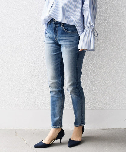 【WEB限定】スリム テーパード デニム