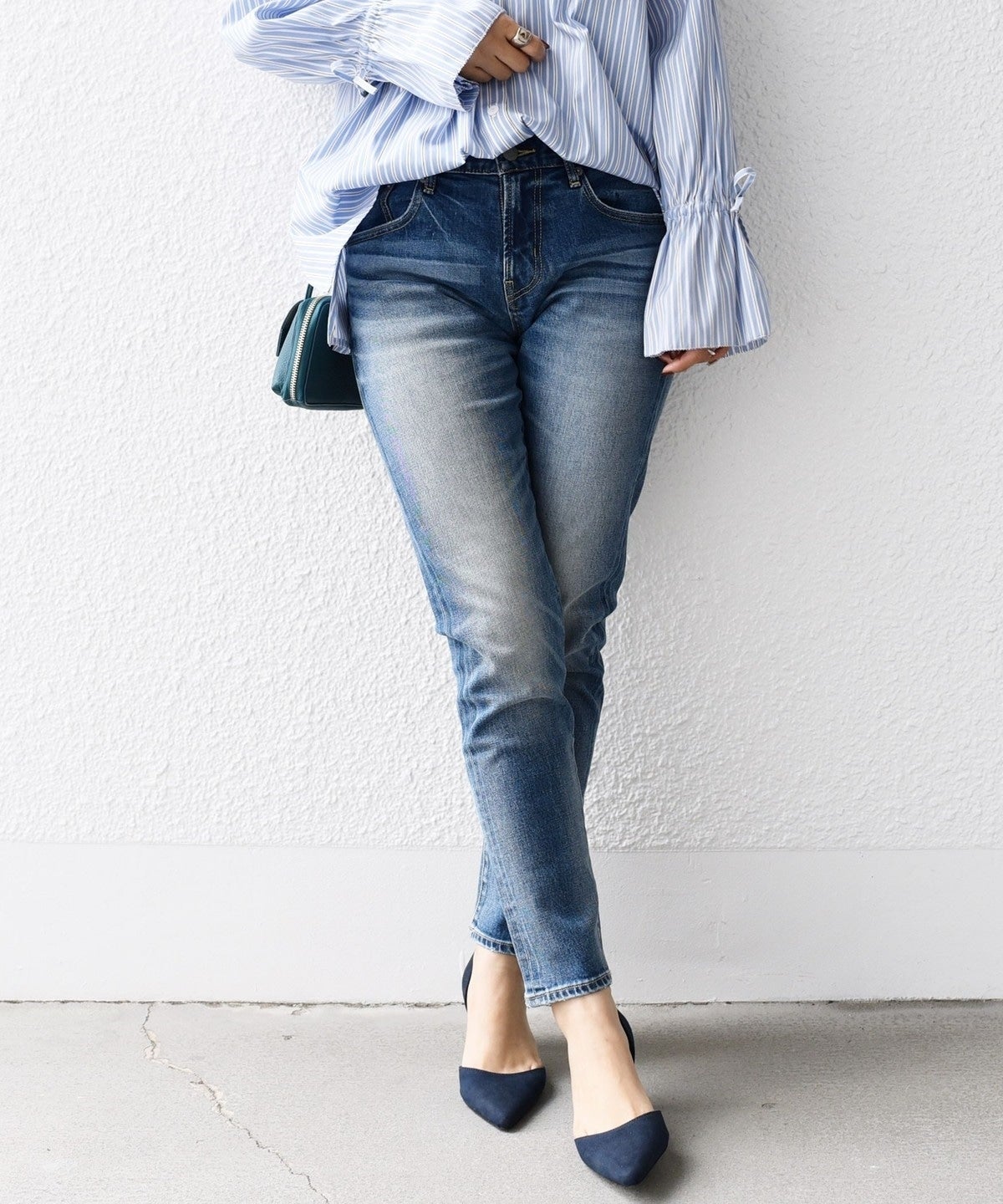 【WEB限定】スリム テーパード デニム