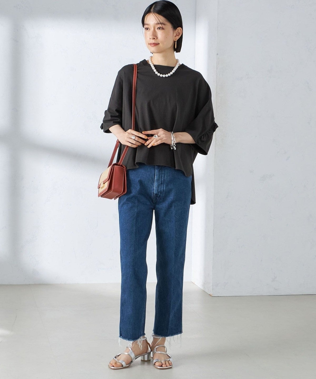 〈洗濯機可能〉バック フリル 半袖 Tシャツ