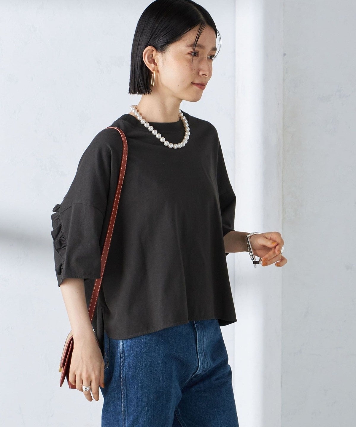 〈洗濯機可能〉バック フリル 半袖 Tシャツ