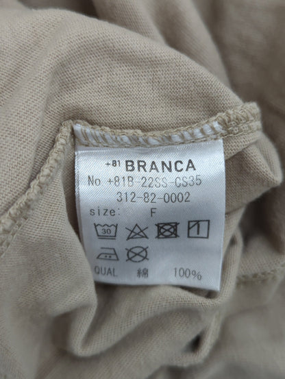 81BRANCA:ロックTEE