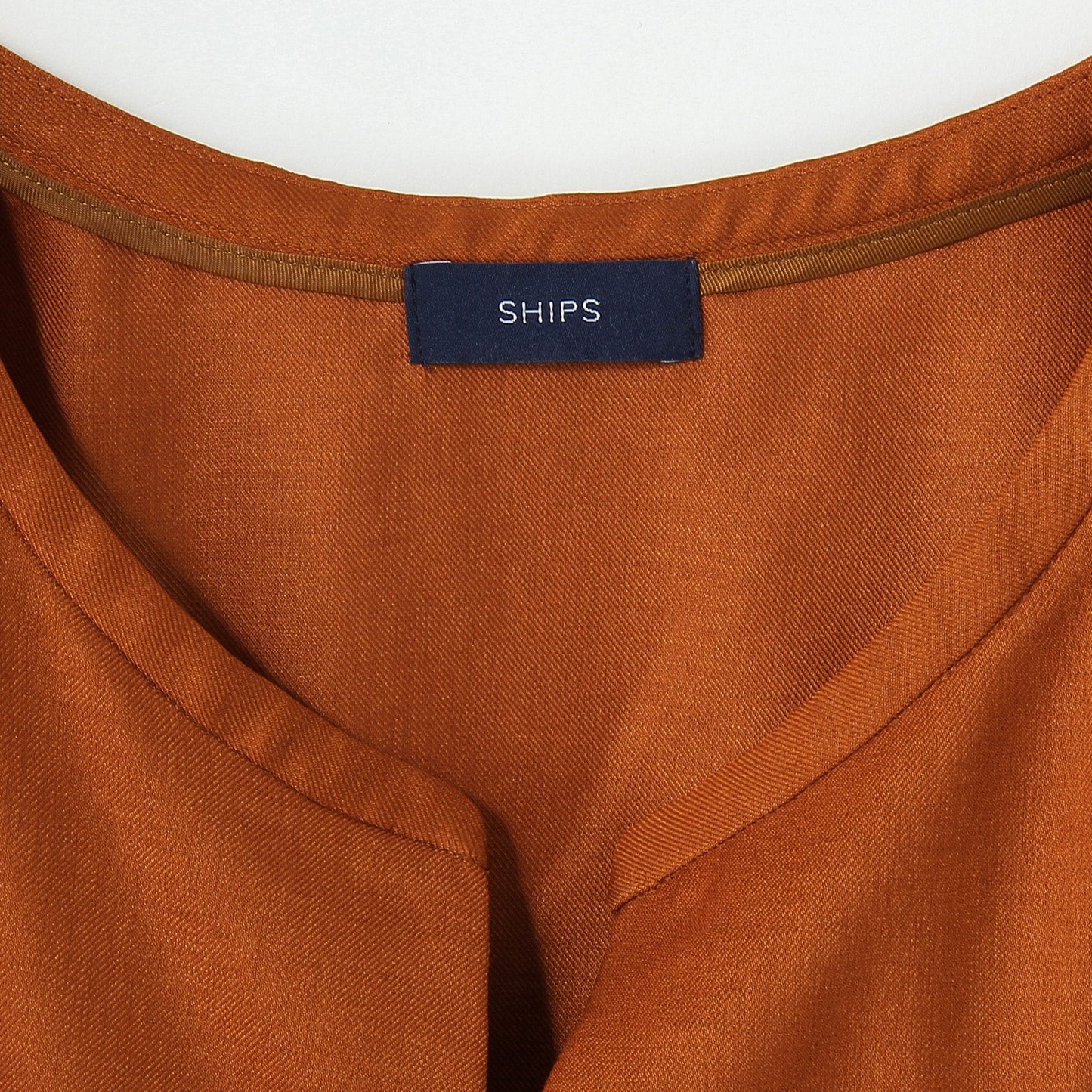 SHIPS:OZAWALTZ P/O BL