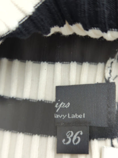 PrimaryNavyLabel:コットンリブラウンドネック