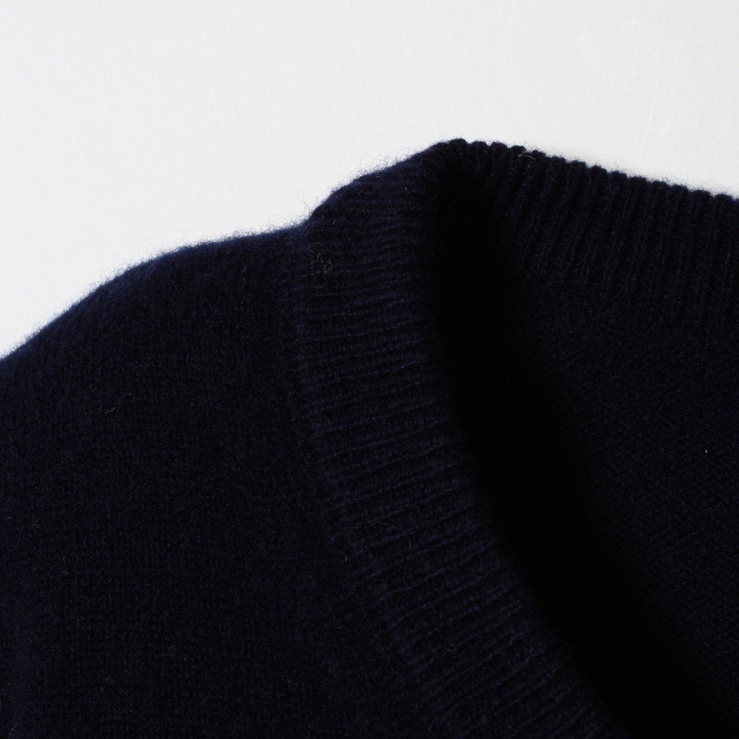 SHIPS: スーパー180'S ラム ウール クルーネック ニット