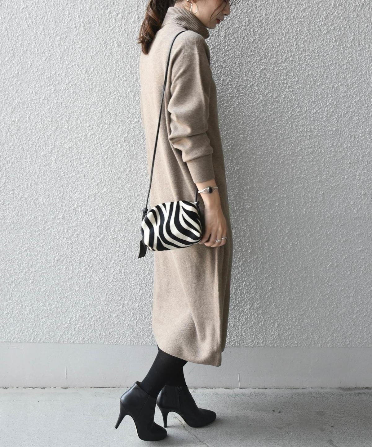 Khaju:フォックスブレンドタートルネックワンピース