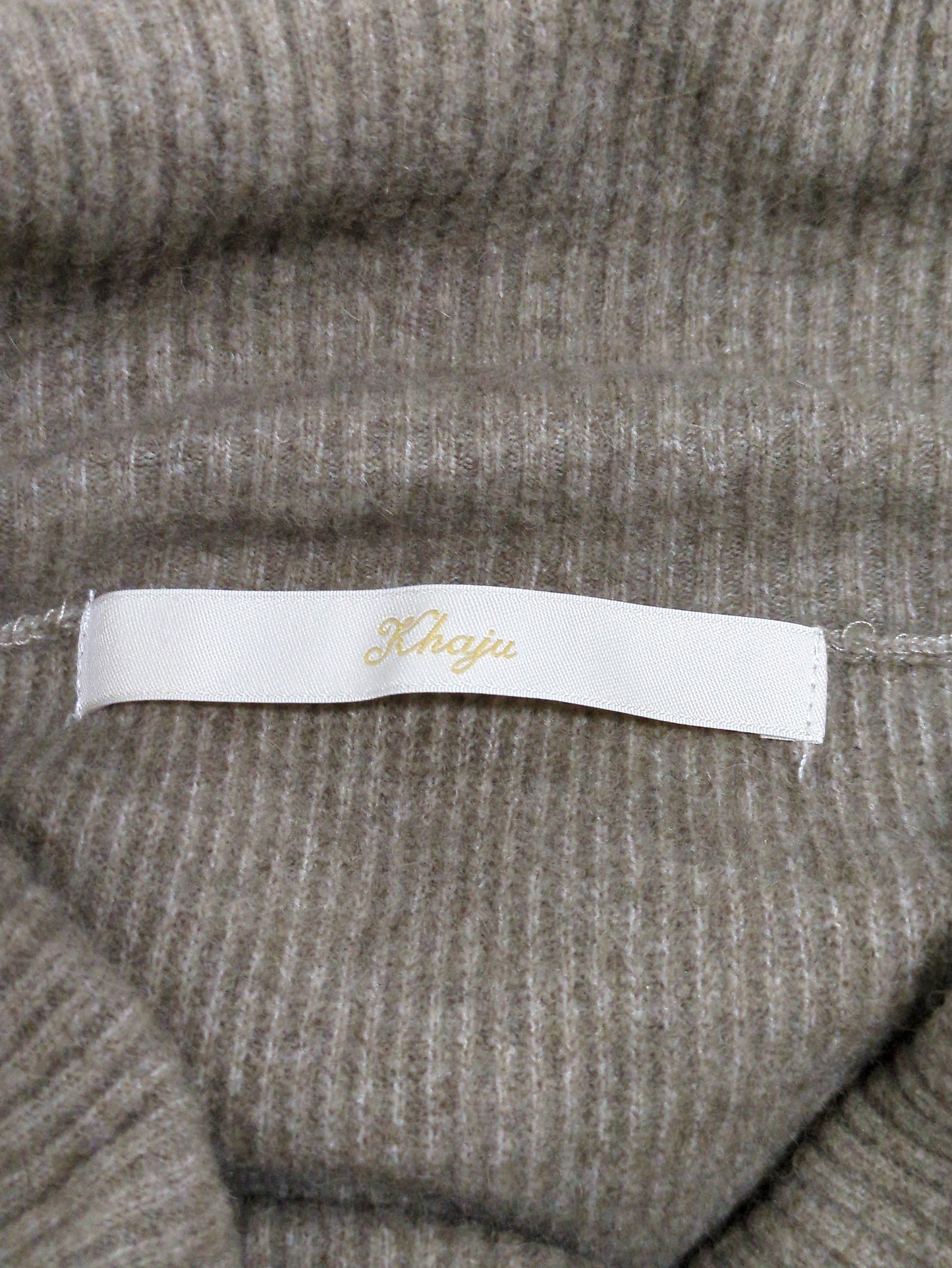 Khaju:フォックスブレンドタートルネックワンピース