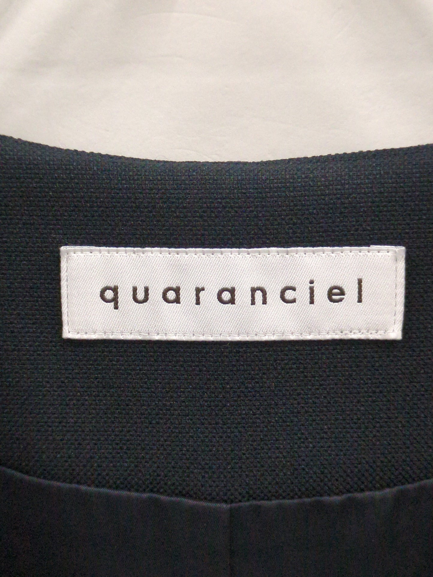 quaranciel: Vカラー ロング ジレ ワンピース