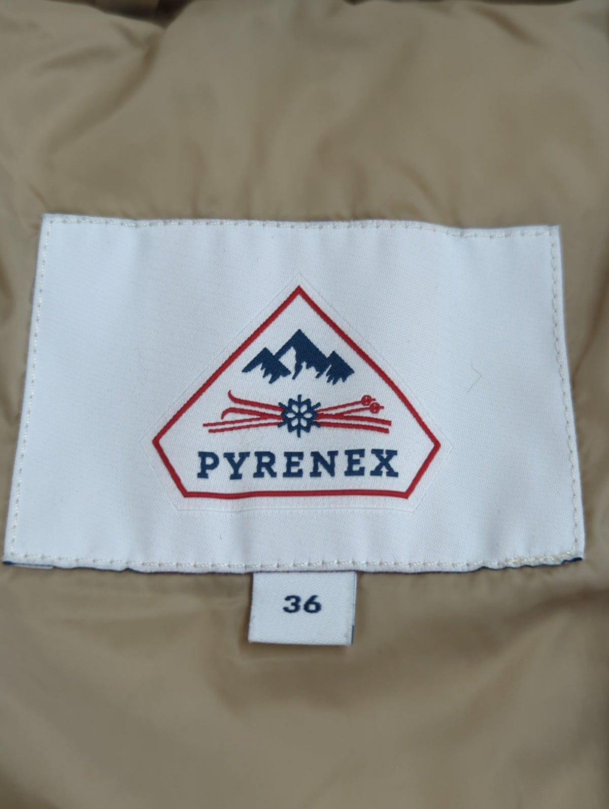 PYRENEX:コート