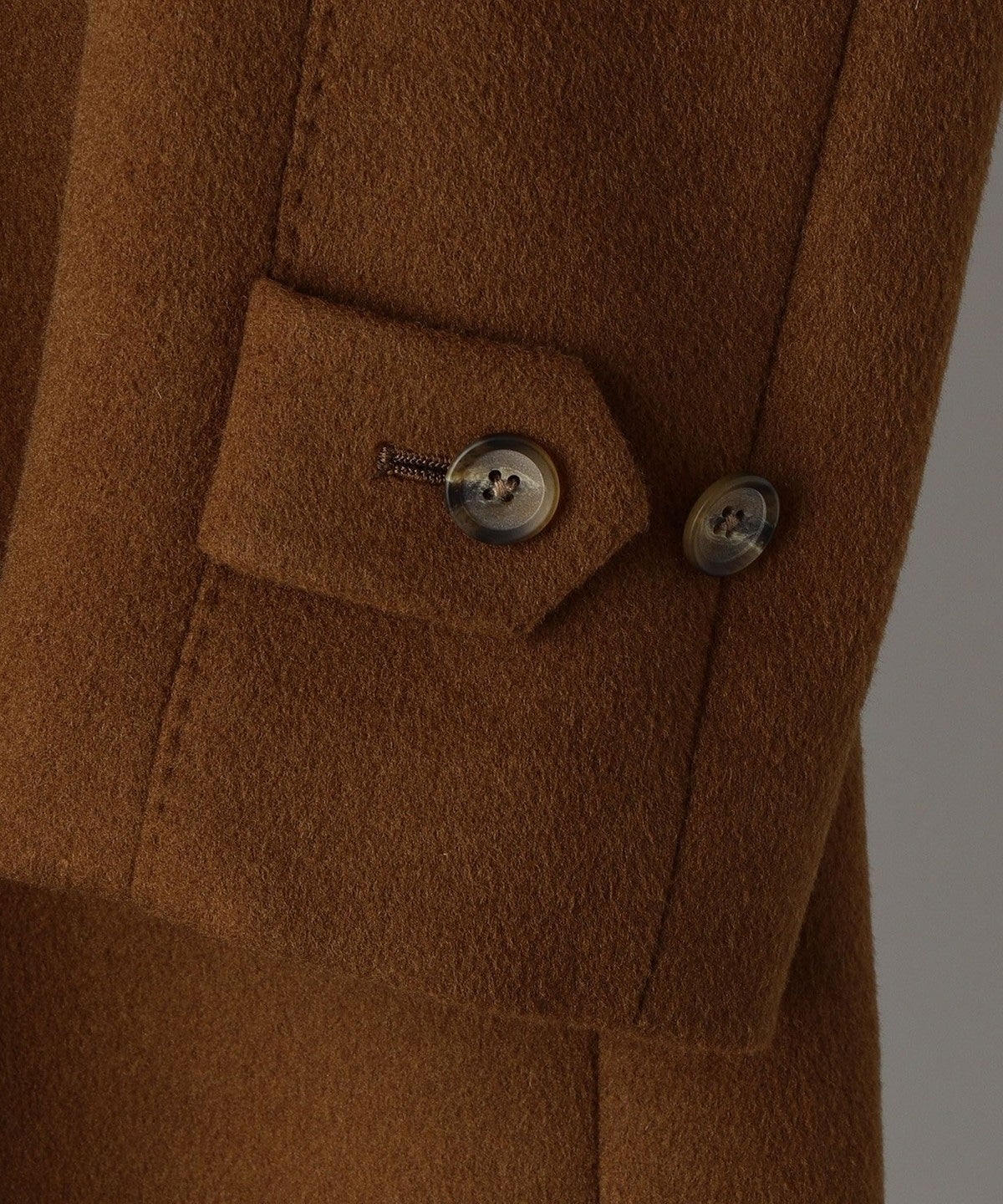 SHIPS: ダブルフェイス ブラウン ソリッド カーコート