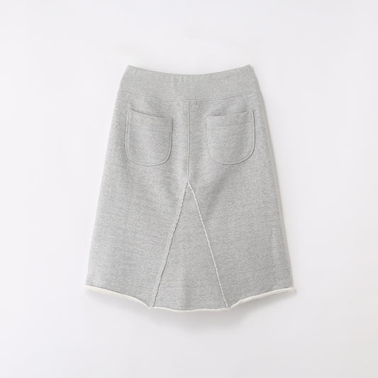 ...and jump:スカート